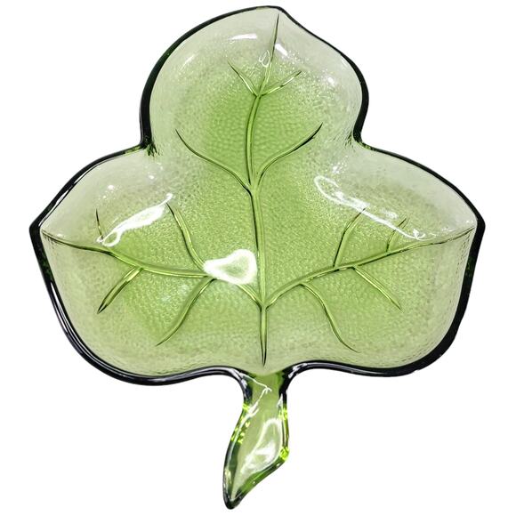 Hazel Atlas Avocado Green Glass Leaf Dish Trinket Jewelry Tray Snack Vintage - Picture 1 of 6